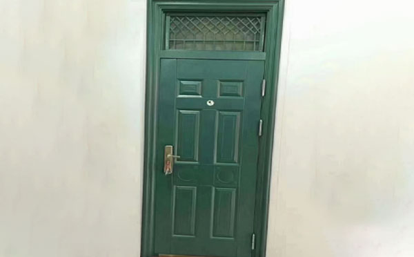 澄城学校教室门