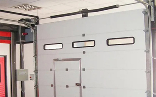 澄城工业提升门的安装方法