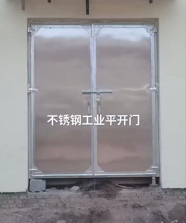 不锈钢澄城工业平开门在现代工业场景中的应用实践